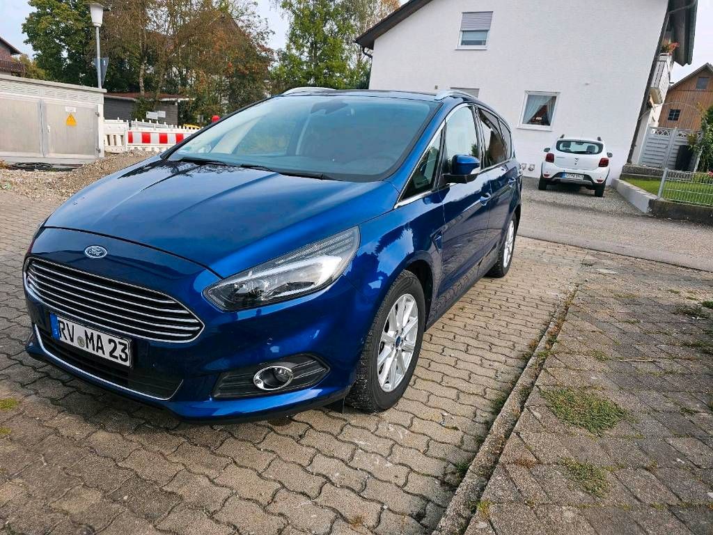Image of Ford S-Max