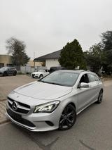 Mercedes-Benz CLA 180 Shooting Brake PANORAMA,Leder,LED,SPORT - Mercedes-Benz CLA Shooting Brake Gebrauchtwagen