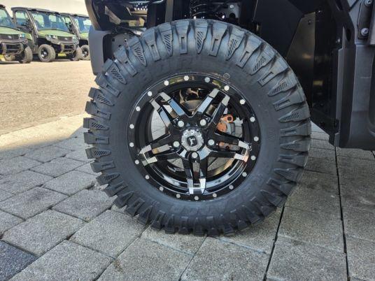 Andere Gator XUV875M