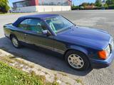 Mercedes-Benz E 300 CE 24 V Sportline - Mercedes-Benz E 300: 24v