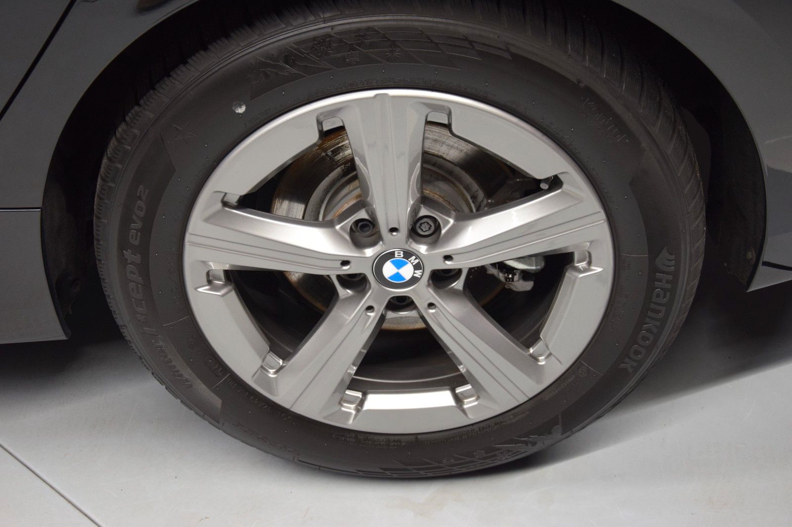 Fahrzeugabbildung BMW 223i xDrive Active Tourer M Sport Pano HuD AHK