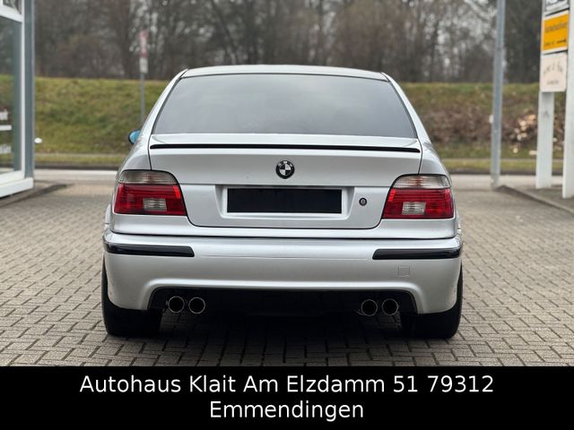 Fahrzeugabbildung BMW M5 Deutsches Fahrzeug Facelift