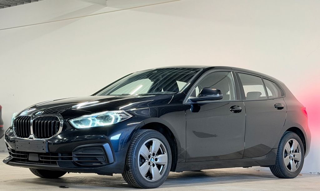 Image of BMW 118