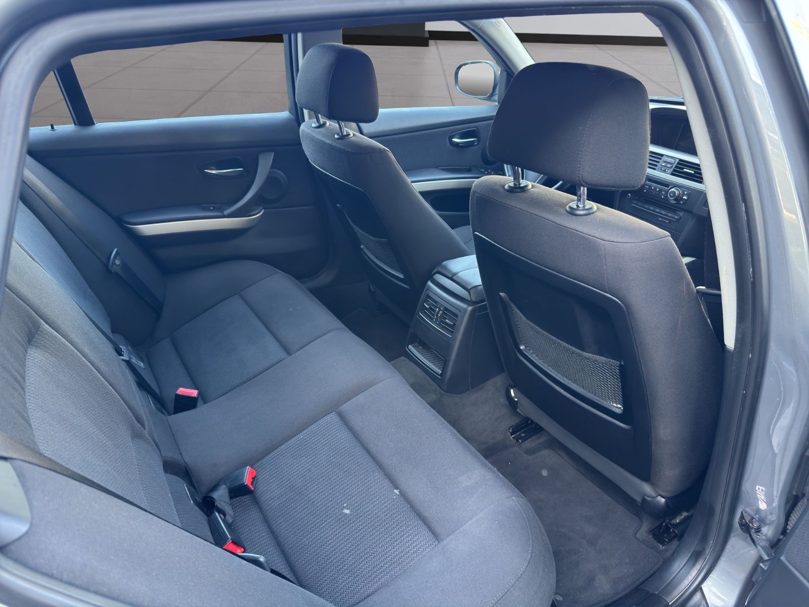Fahrzeugabbildung BMW 320 3 Touring 320 d