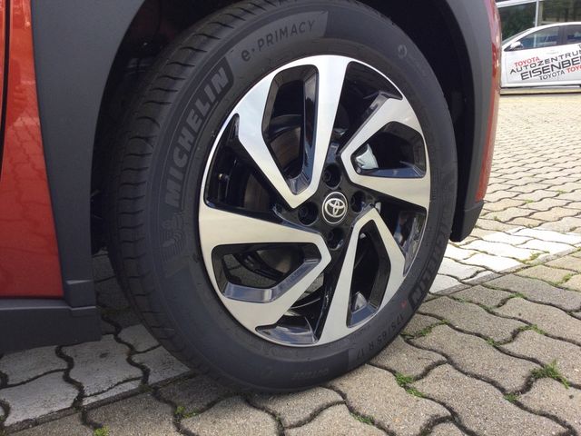 Aygo X 1.0 Teamplayer