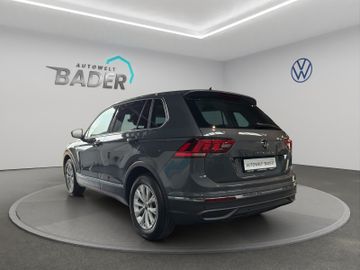 Volkswagen Tiguan - 4