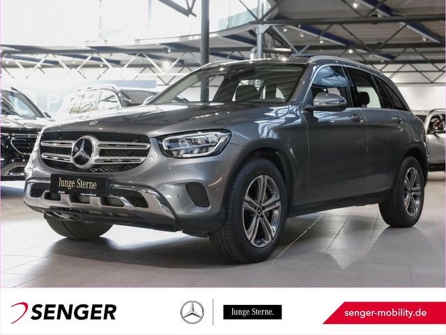 Mercedes-Benz GLC 300 d 4M Standheizung Rückfahrkamera LED AHK