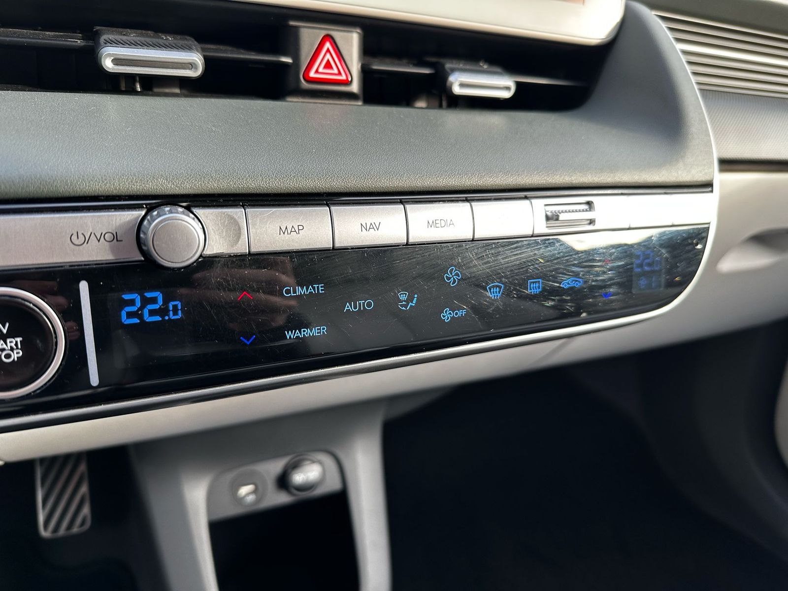 Fahrzeugabbildung Hyundai Ioniq 5 Uniq 4WD MEMO+LED+HEAD+SHZ+BOSE+ACC+360°
