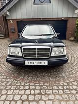 Mercedes-Benz E 320 - Mercedes-Benz E 320 mit Benzin-Antrieb