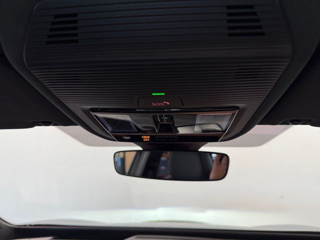 ID.4 PRO PERFORMANCE IQ.LIGHT+NAV+PANO+AR HUD+WP