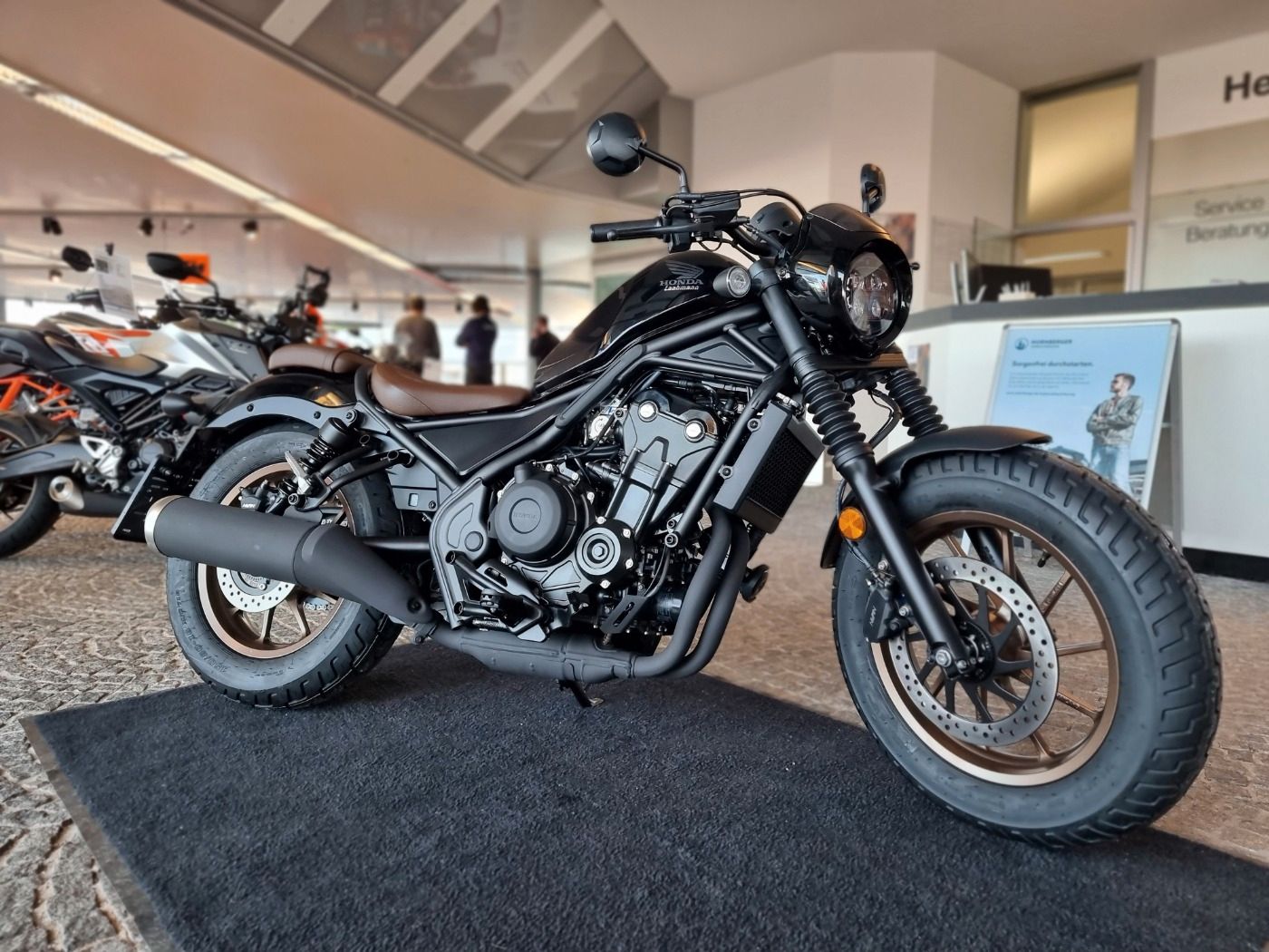 Fahrzeugabbildung Honda CMX 500 Rebel Special Editon 2024 auch Standard