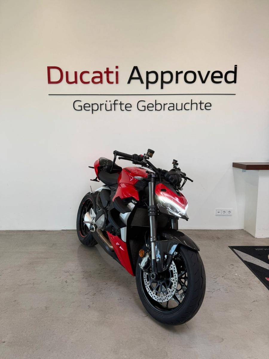 Ducati Streetfighter V2