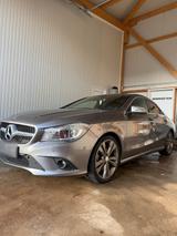 Mercedes-Benz Mercedes Benz CLA 180 - Mercedes-Benz CLA 180 in Braunschweig