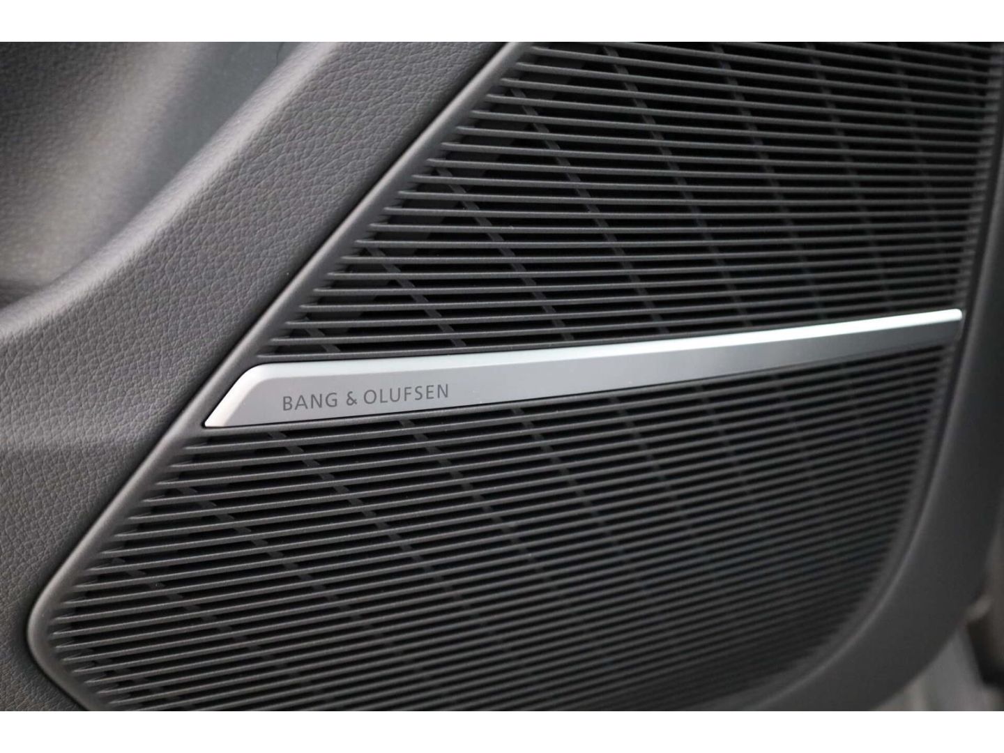 Audi SQ8 - Bild 16