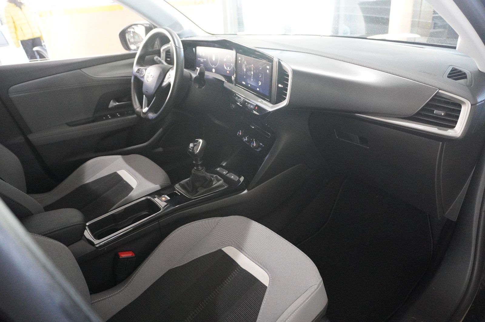 Fahrzeugabbildung Opel Mokka ELEGANCE 1.2T NAVI/LED/KAMERA/SPORT/DAB+