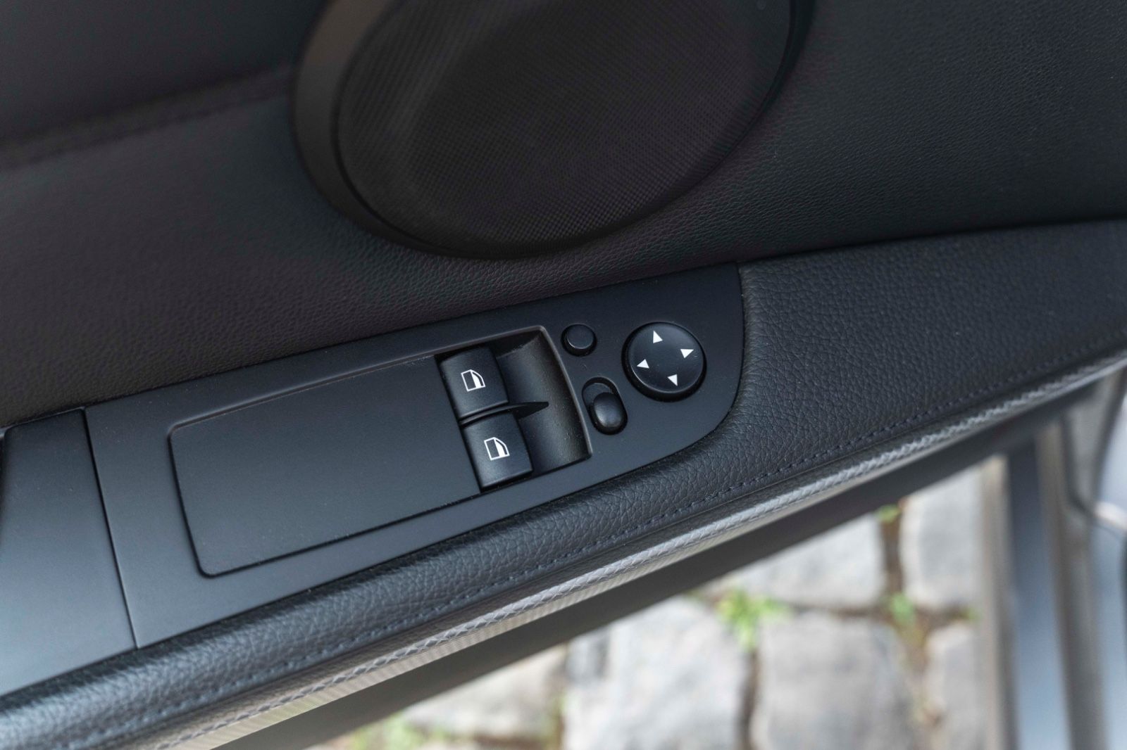 Fahrzeugabbildung BMW 335iS Coupé M PDC BIXENON TEMPOMAT LEDER DKG