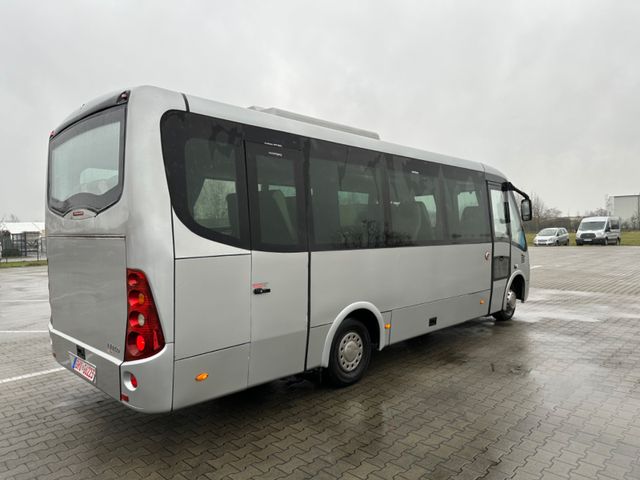 Iveco A65C18.     24 pl.Klima