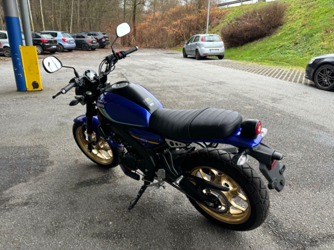 Fahrzeugabbildung Yamaha XSR 125 Modell 2024 Tageszulassung