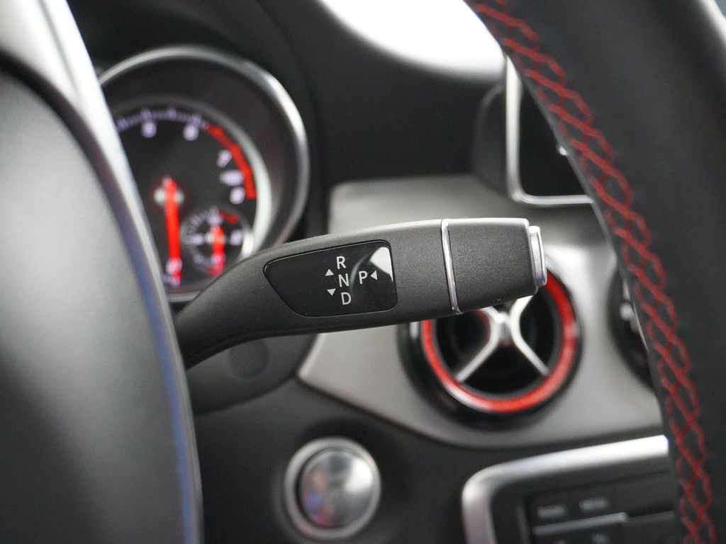 Mercedes-Benz CLA 250 Shooting Brake Sport 4MATIC Business kam