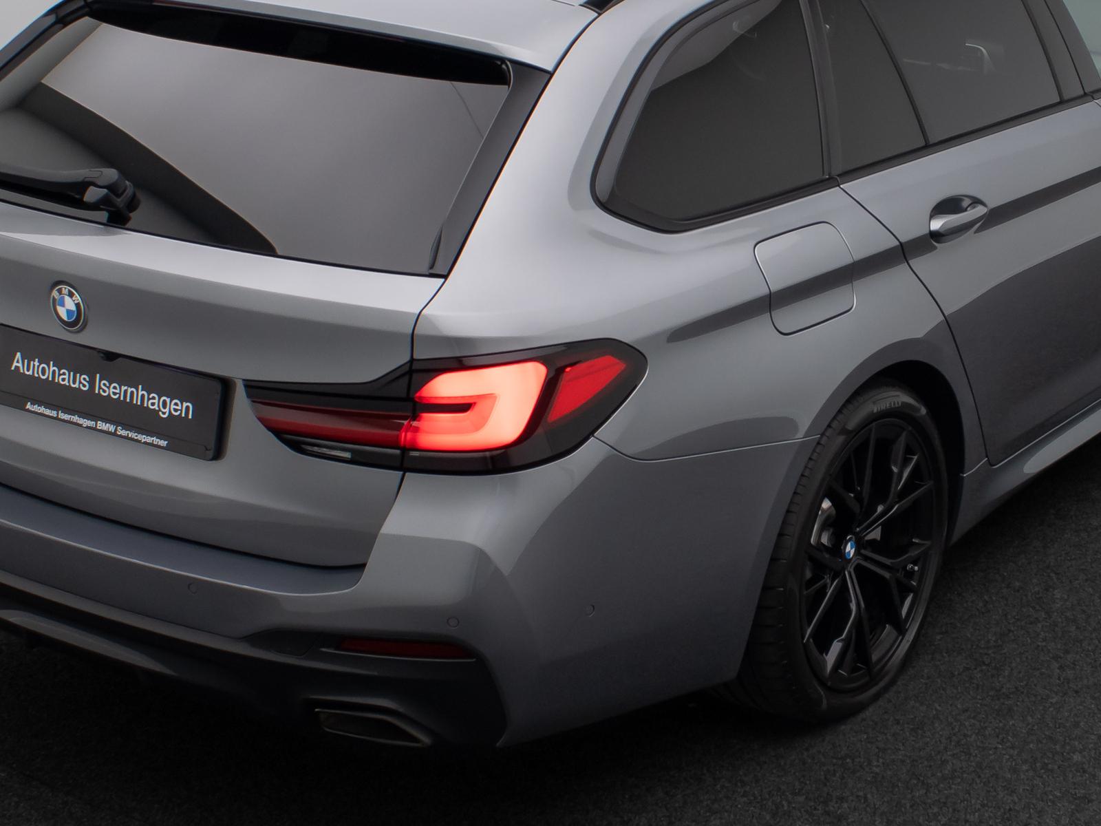 BMW 520d xD M Sport HUD DAB Alarm H/K Kamera AHK 19"
