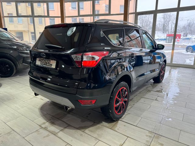 Ford Kuga Cool & Connect
