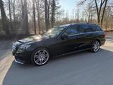 Mercedes-Benz E 250 CGI BlueEfficiency AMG Line 19 Alu - Mercedes-Benz E 250: Cgi