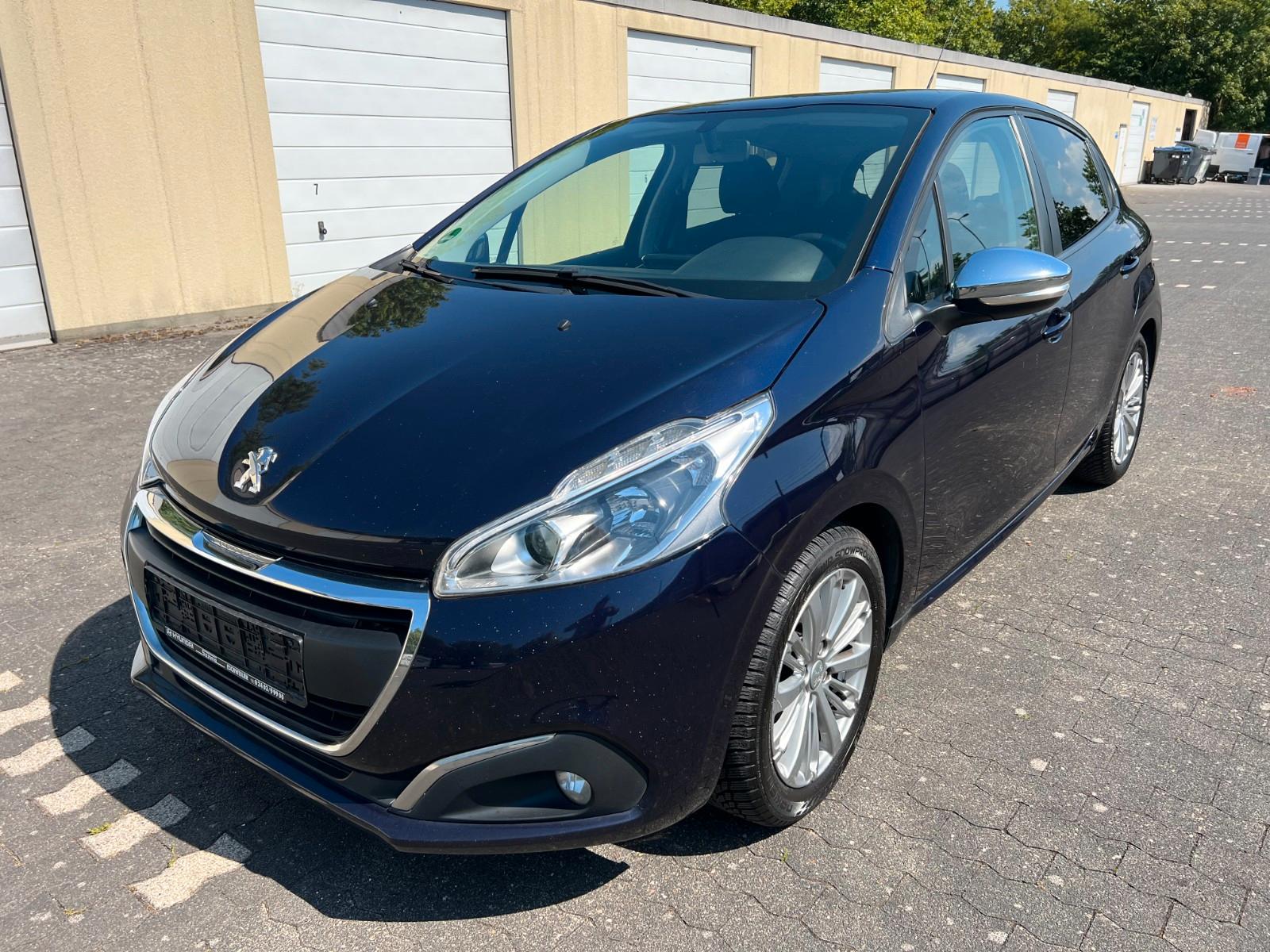 Peugeot 208 1.2 Allure PureTech NAVI KLIMA