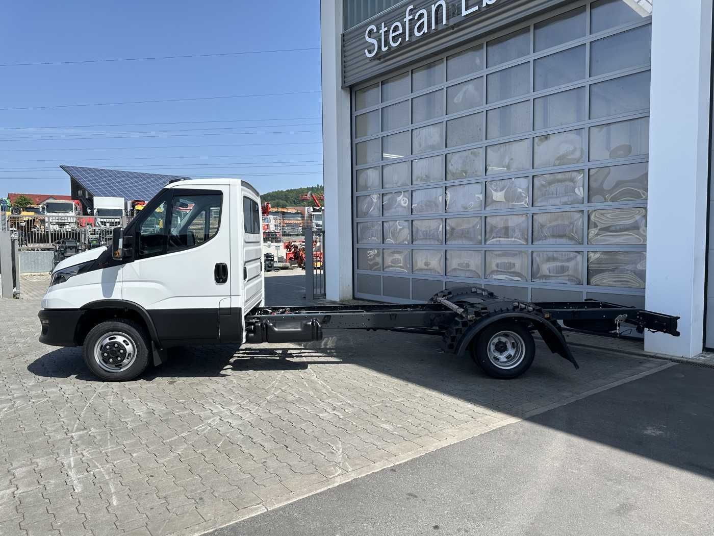 Fahrzeugabbildung Iveco Daily 50C18 H 3.0L *R4.350mm*Klima*