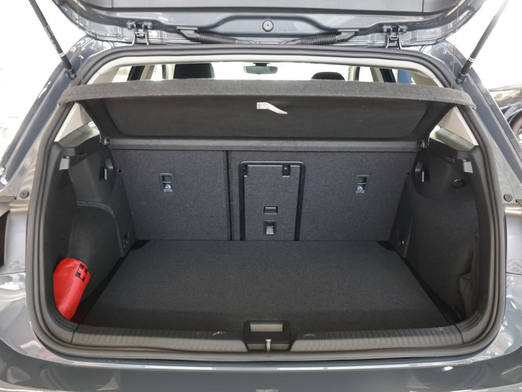 Volkswagen Golf VIII Life Energy 1.5 TSI ACC LED NAVI SHZ, миниатюра 30