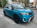 Suzuki Vitara 1.4 Comfort+ 4x4 +LED+ACC+KAMERA+NAVI - Suzuki Vitara: mit Anhängerkupplung