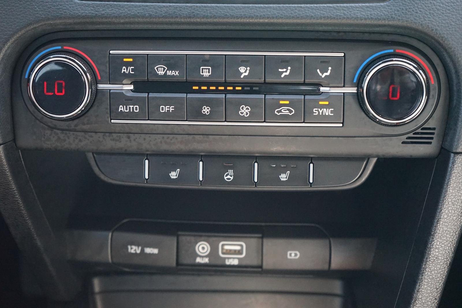 Kia Ceed SW 1.4 T-GDI Vision Sitzheizung Klimaaut.