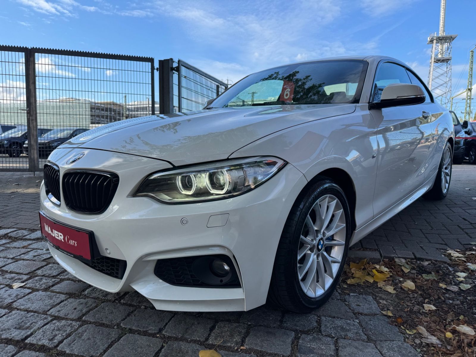 Fahrzeugabbildung BMW 218i M-Sport Coupe BIXEN*AHK*PDC*ALU