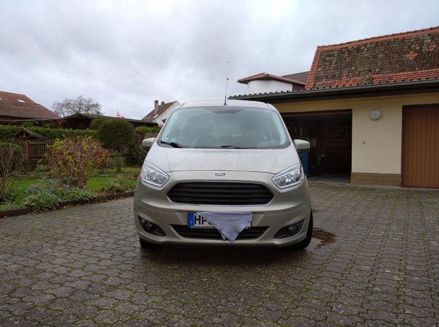 Ford Tourneo Courier Ecoboost 1.0