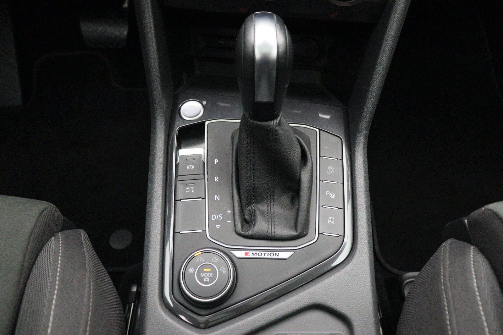 Fahrzeugabbildung Volkswagen Tiguan Allspace Highline 4M ACC Panorama Kamera