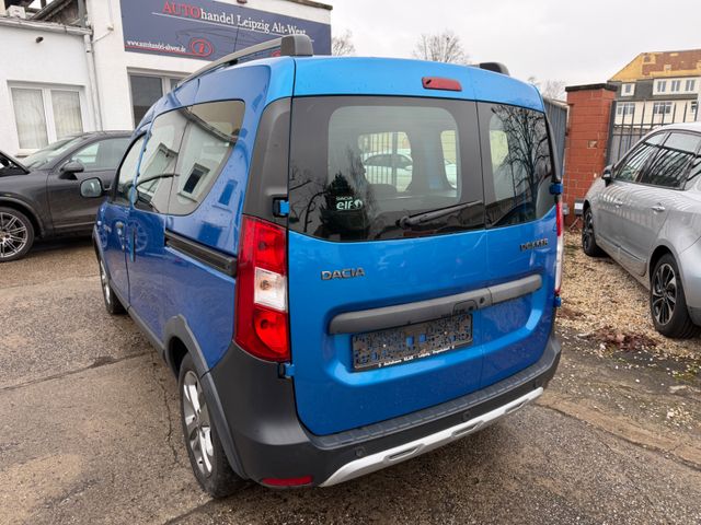 Dokker 1.2 Stepway, TÜV Neu Bild 4