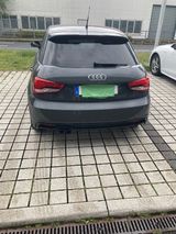 Audi A1 1.8 TFSI S tronic sport Sportback sport - Audi A1 Gebrauchtwagen in Frankfurt