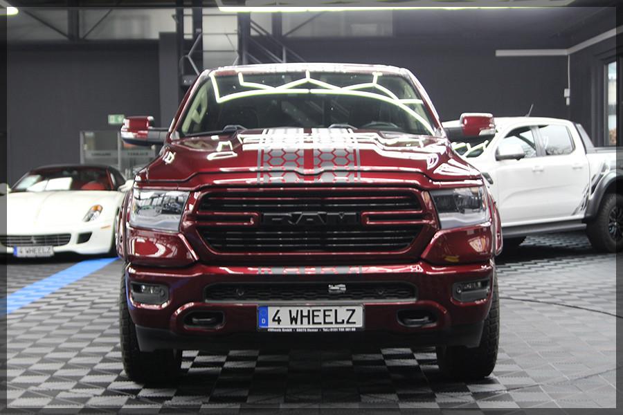 Dodge RAM 5.7 HEMI LARAMI CREW CAB LPG