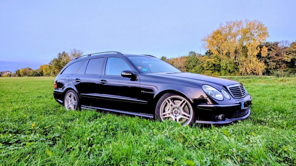 Mercedes-Benz E 55 AMG