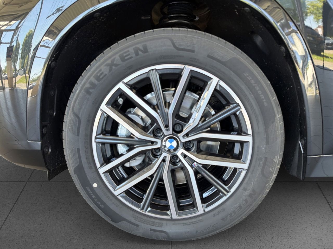 BMW iX1 - Bild 18