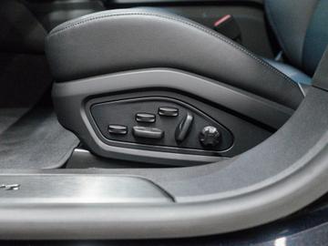 صورة مصغرة 22 لـ 2025 Porsche TAYCAN