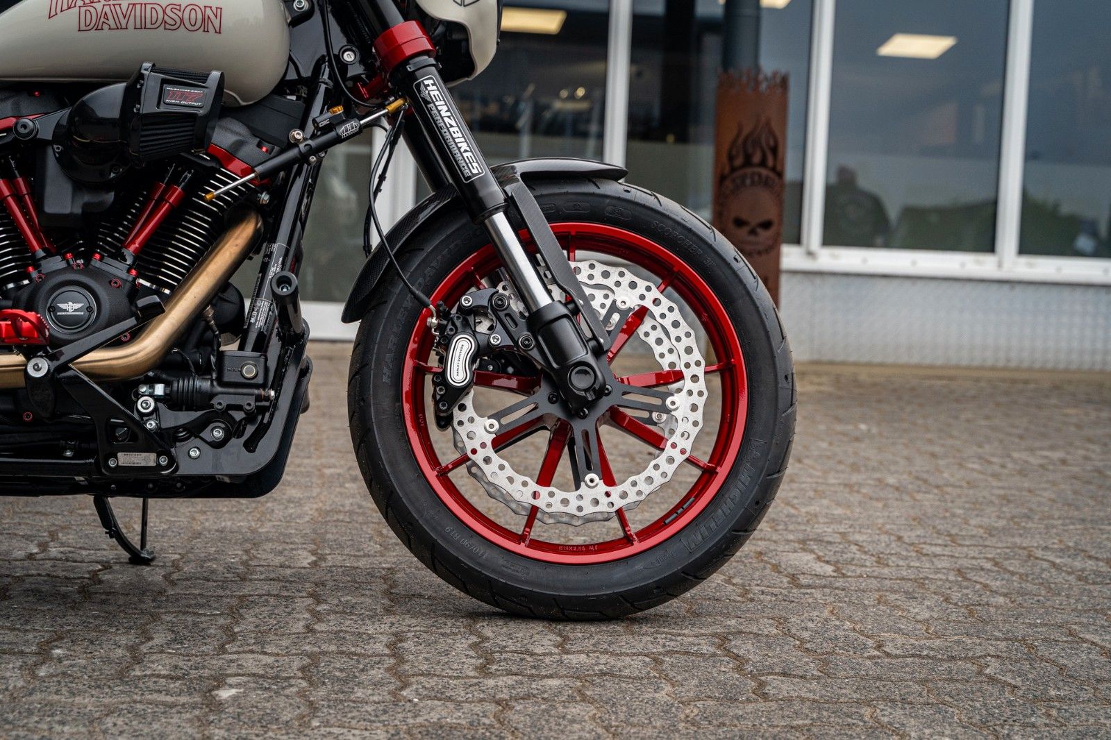 Fahrzeugabbildung Harley-Davidson FXLRS Low RiderS Extreme- Clubstyle Bike 1of1
