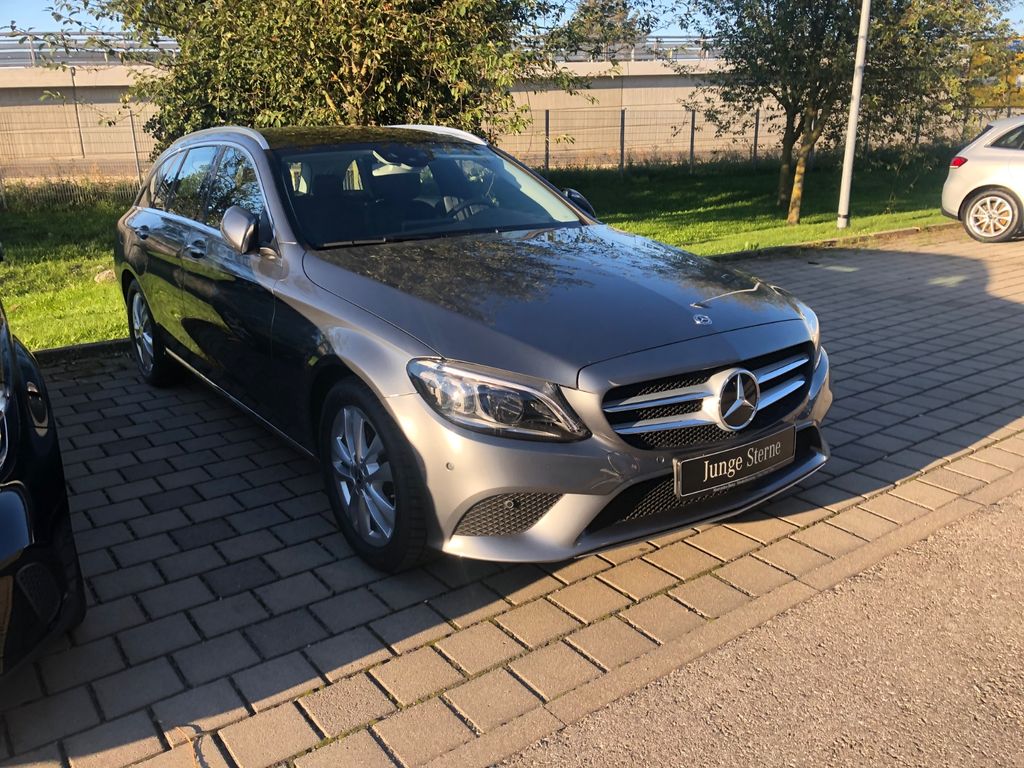 Image of Mercedes-Benz C 180