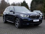 BMW X5 xDrive 40d M-Sport PANO AHK HUD 360° LASER - BMW X5: 4.4