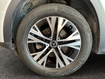 Mercedes GLB 200 - 12