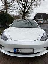 Tesla Model 3 Performance - Tesla Gebrauchtwagen in Hamburg