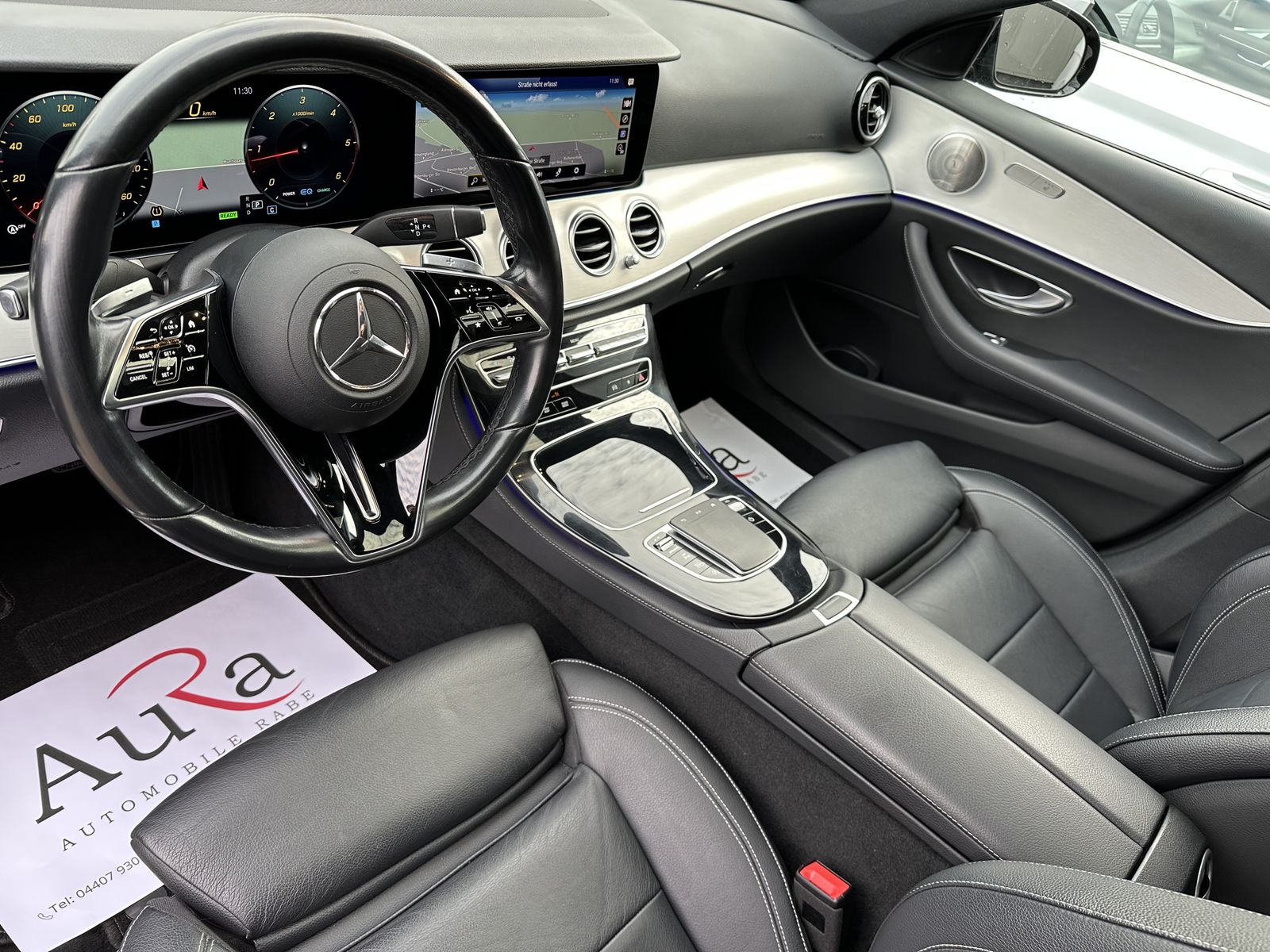 Fahrzeugabbildung Mercedes-Benz E 300d 4M Avantgarde NAV+LED+AHK+BURMESTER+PANO