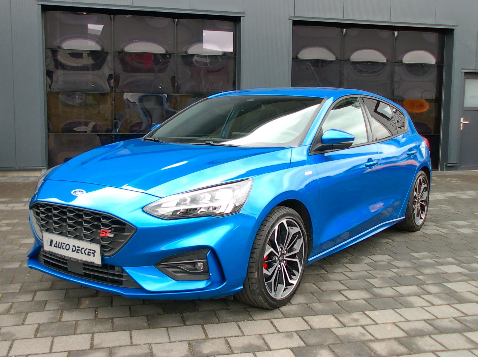Ford Focus ST-Line X DAB Navi Apple TÜV neu 8-Fach