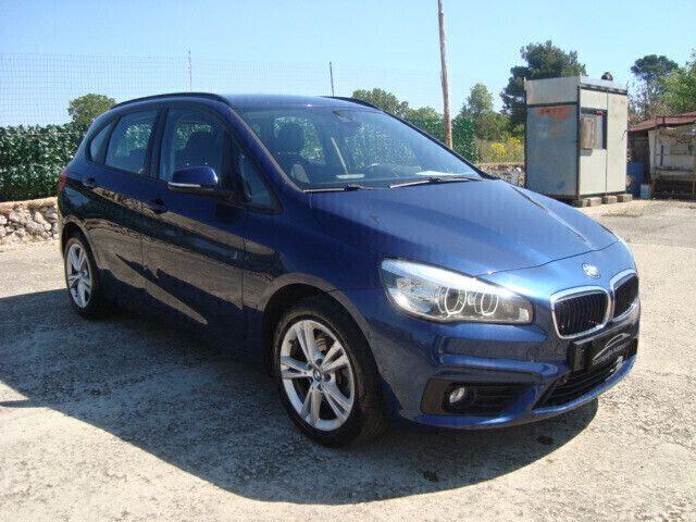 BMW 218