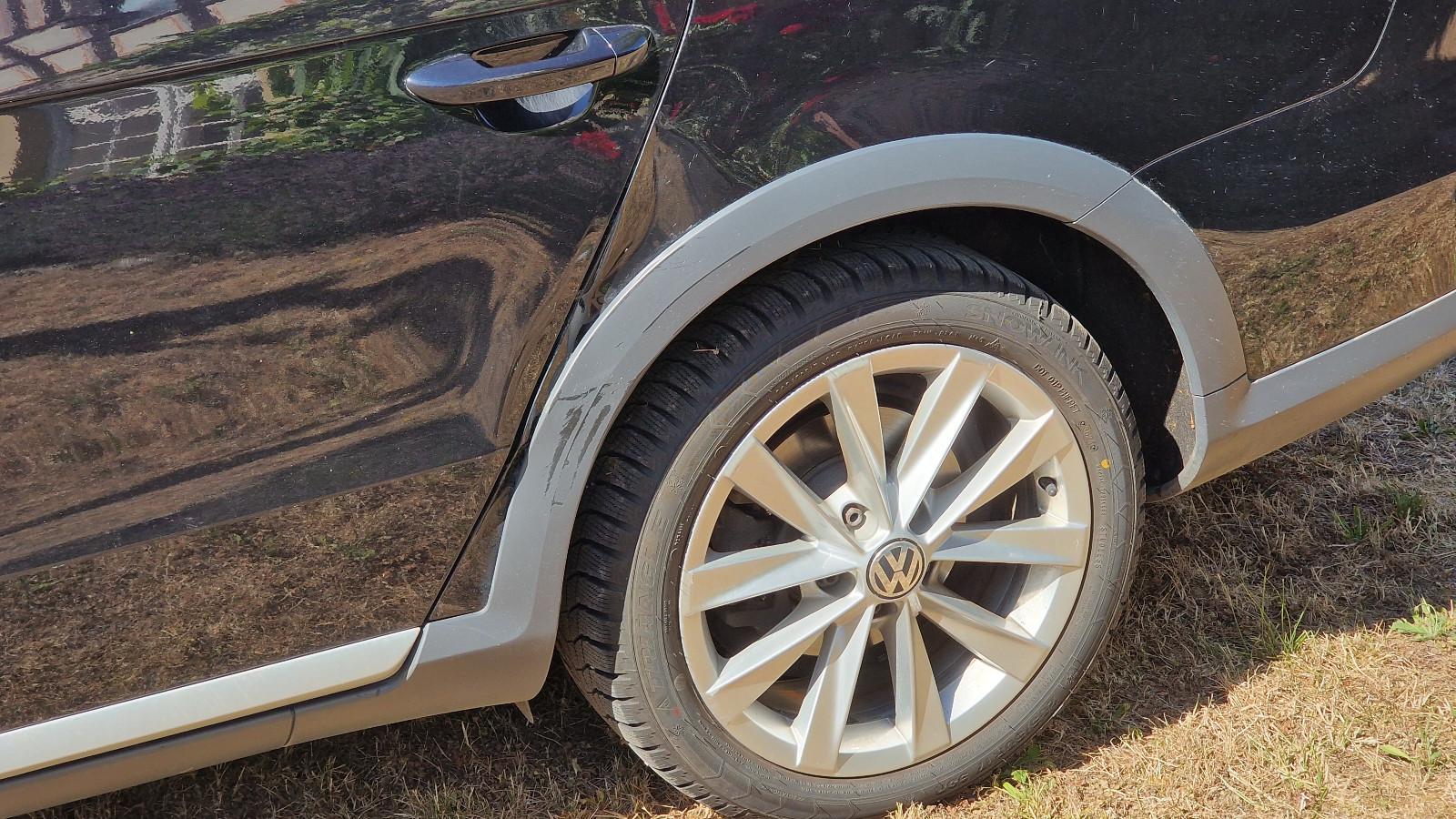 Volkswagen Passat Alltrack 2014 — photo 12