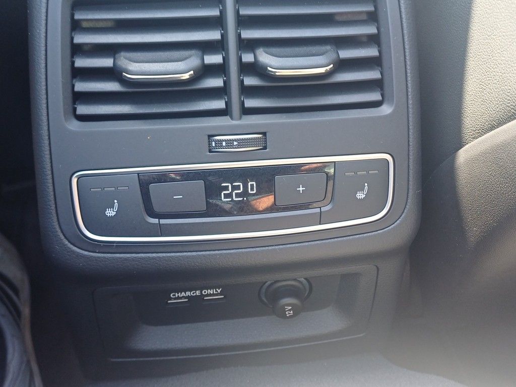 Audi A5 Cabrio S-Line 40TFSI Quat. S-Line Interieur foto 15